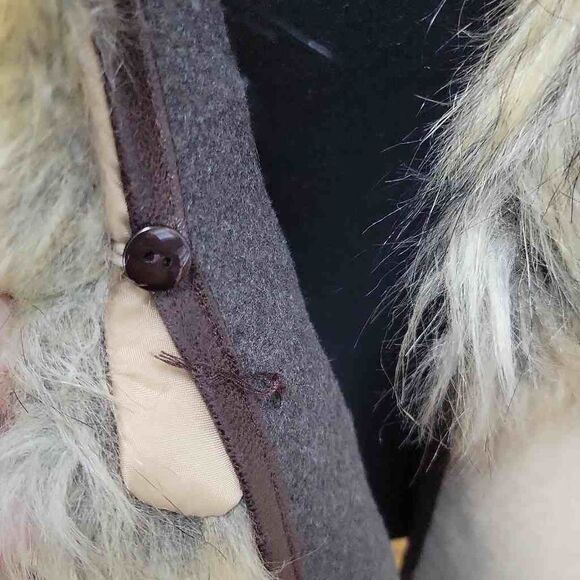 Evy's Tree Cape  - Picture 7 of 9